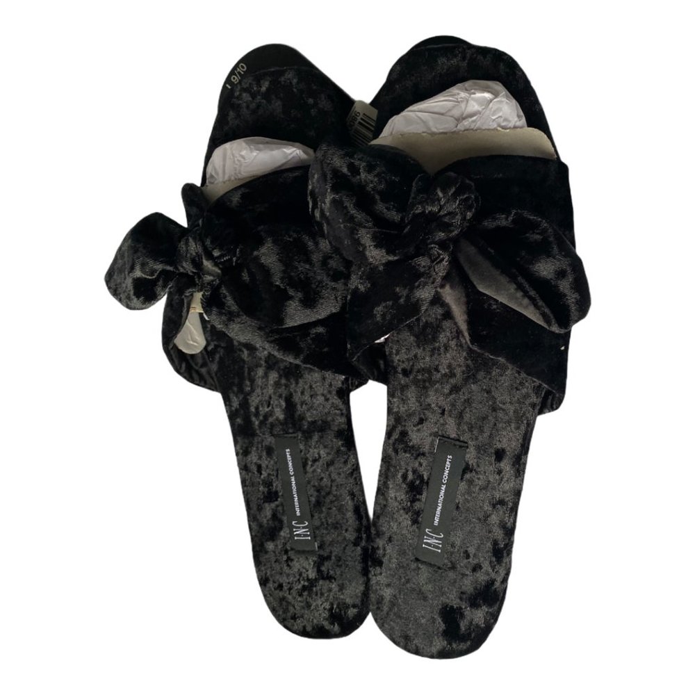 INC International Concepts Velvet Bow Slippers Bla